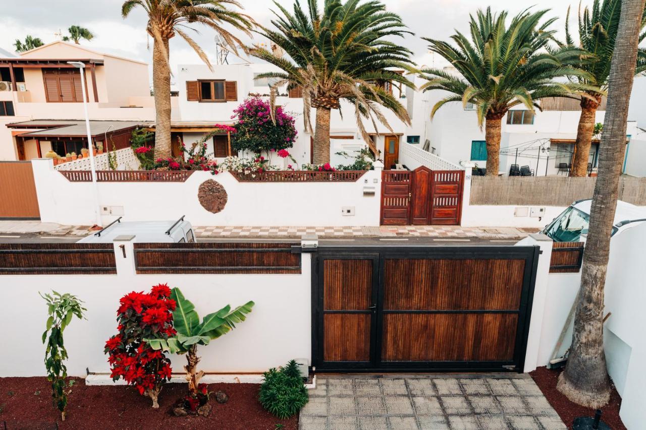 La Palmera - Fabulosa Casa, Lanzarote, Playa Honda プラヤ・オンダ エクステリア 写真